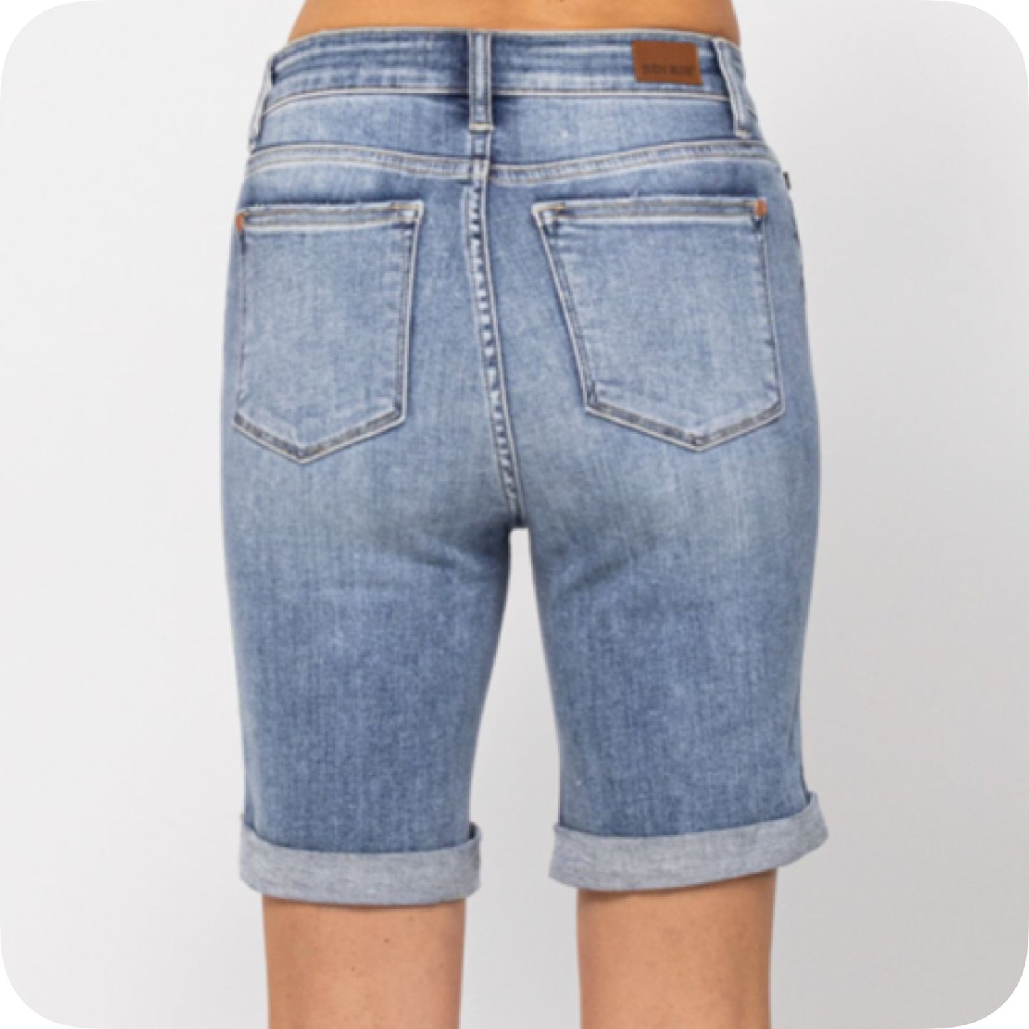 JUDY BLUE Cuffed Bermuda Shorts