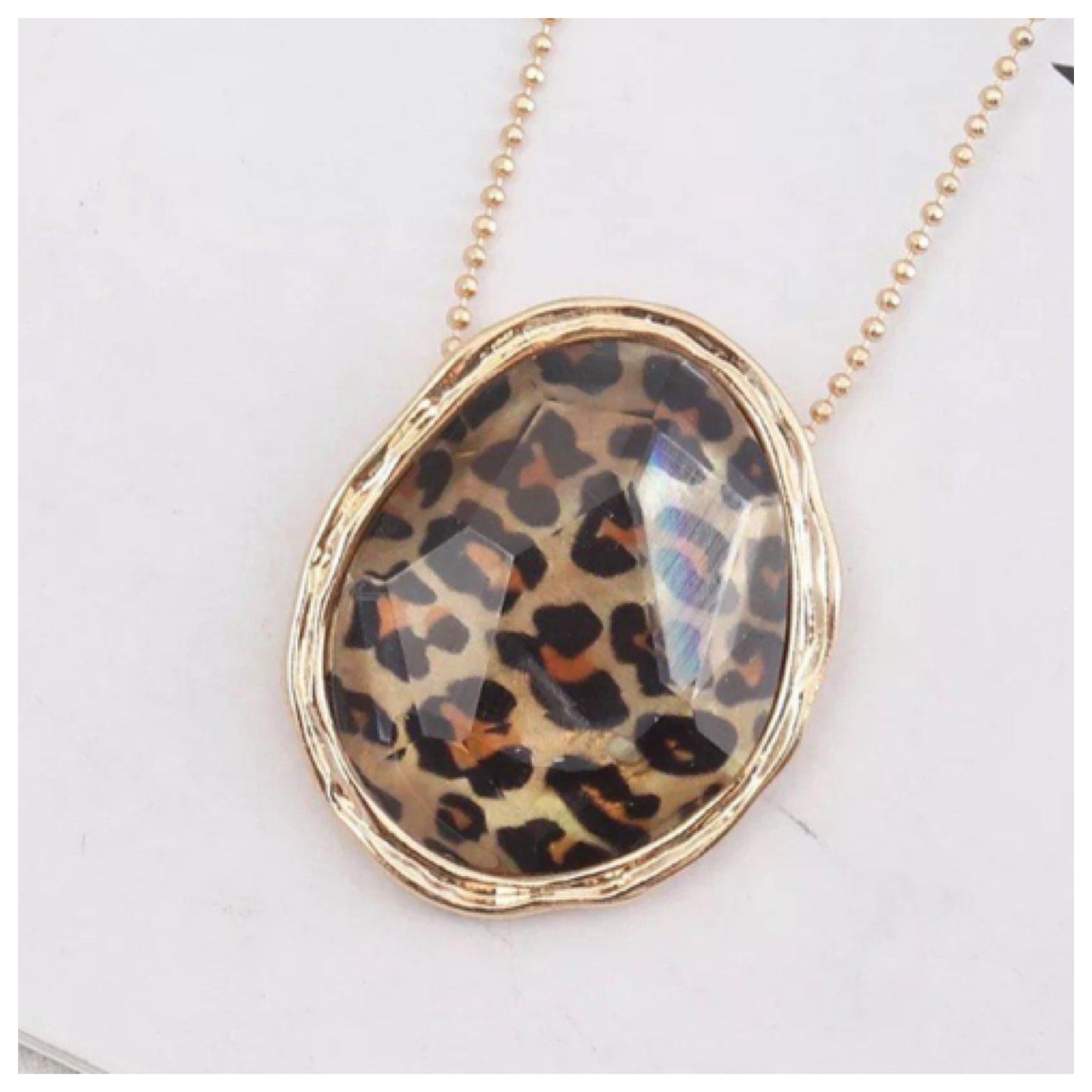 Stunning Puffed Gemstone Gold Necklace