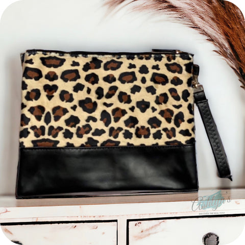 Special~Oh Yes a Must! Faux Fur Leopard Clutch-Bag-Purse