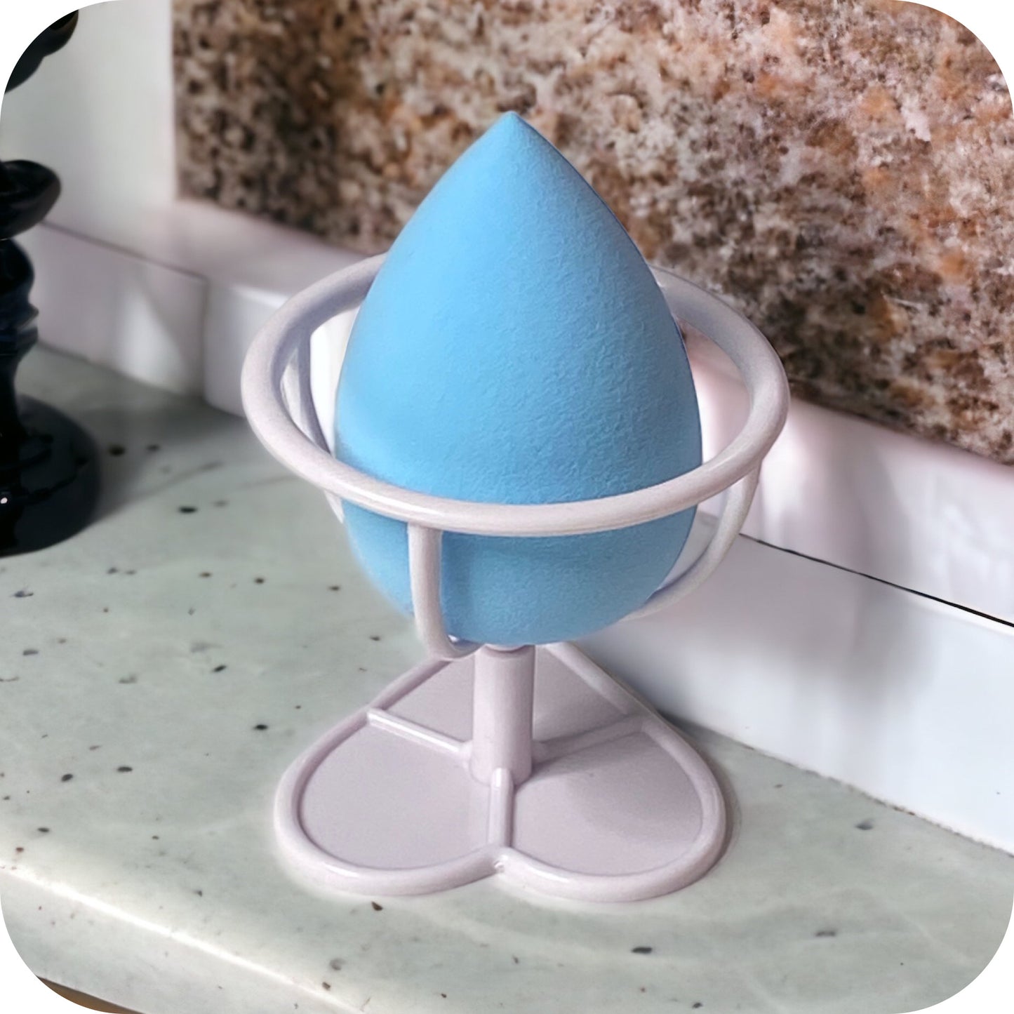 Ashlyn’s Every Girls Must-Sponge with Holder Set-Cosmetics