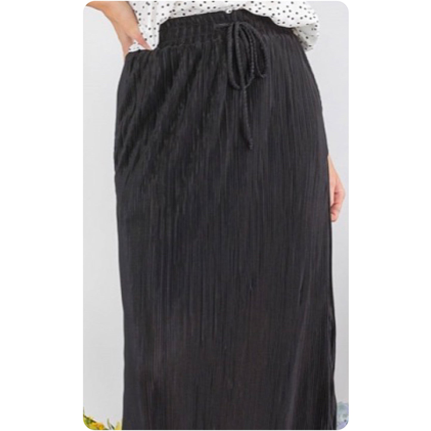 Ashlyn’s Classy and Sassy Black Bodre Crinkle Skirt-Long Skirt
