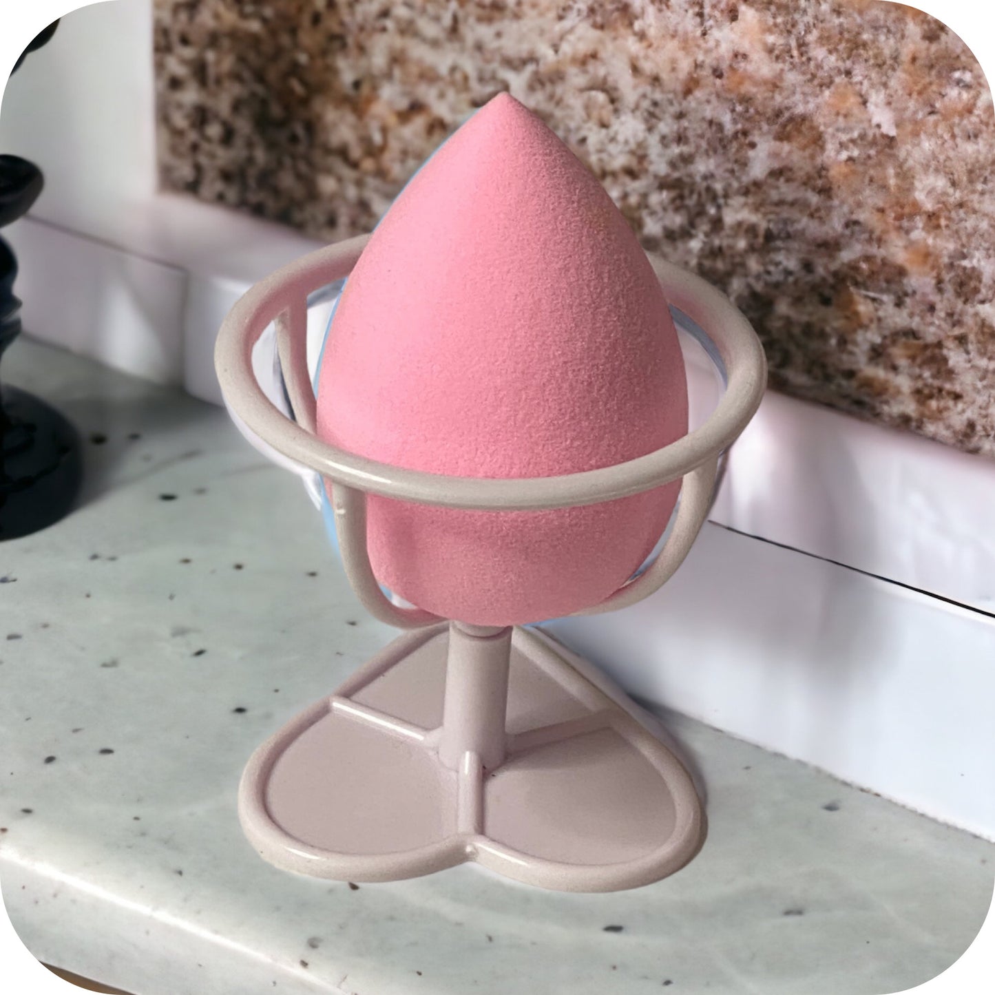 Ashlyn’s Every Girls Must-Sponge with Holder Set-Cosmetics
