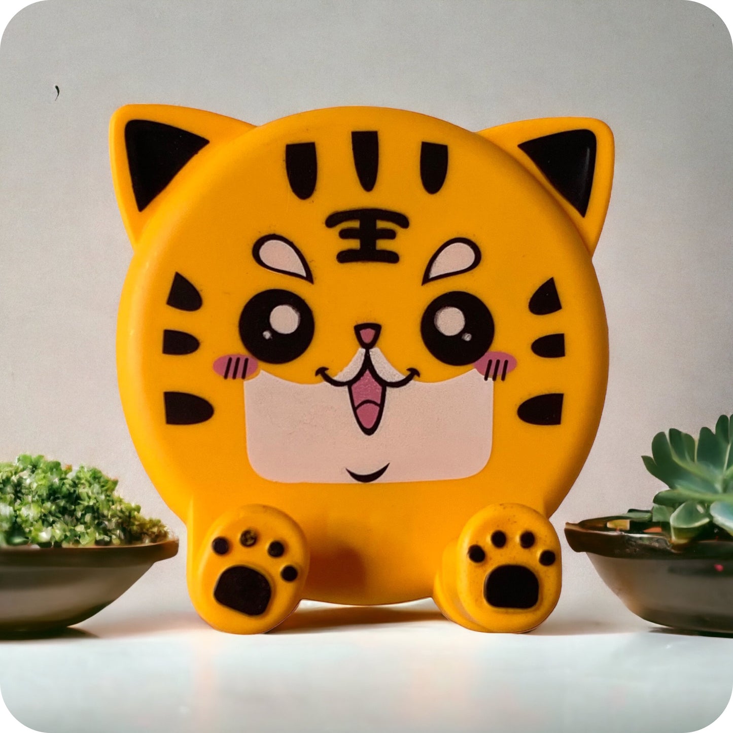 Ashlyn’s Animal Phone Holder Friend-Phone Stand