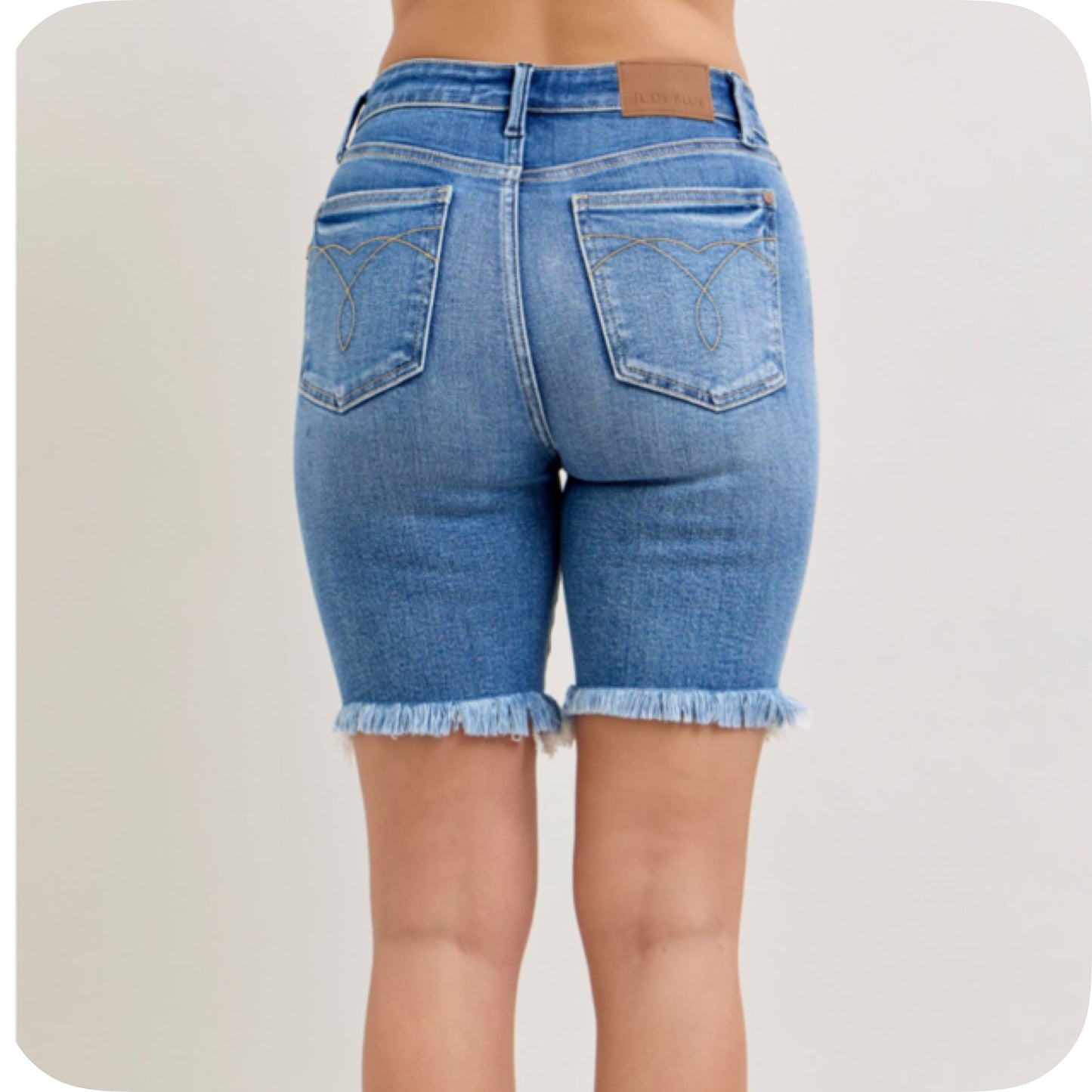 JUDY BLUE Frayed Hem Bermuda Shorts