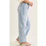 JUDY BLUE Arc Leg Light Wash Jeans