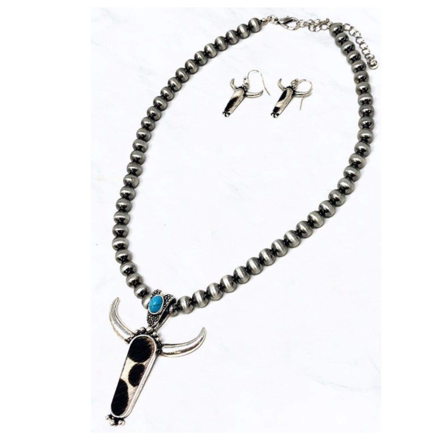 Semi Precious Longhorn Pendant Necklace Set